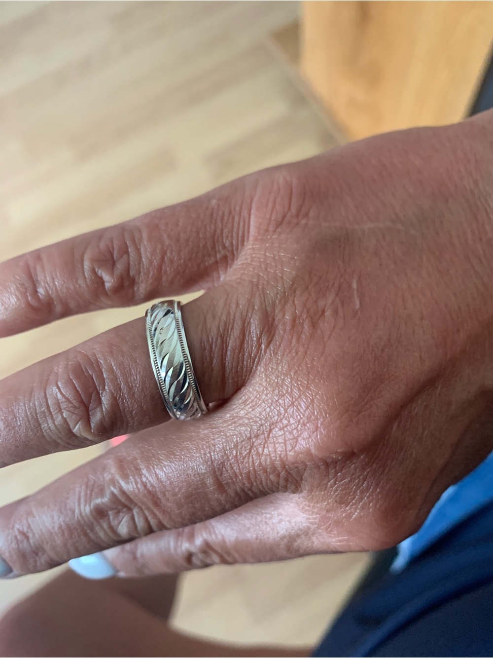Sterling Silver Twisted Pattern Men’s or Women  Ring - Silver Diamond Cut